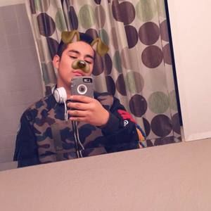 Meet your Posher, Ramiro